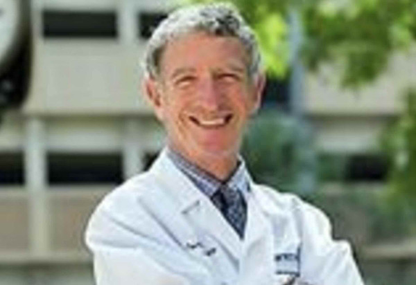 Dr. Thomas Perls